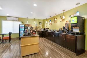 Best Western Plus Heritage Inn - Frequently Asked Questions