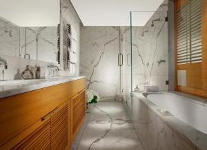 Bio Hotel Raphael - Relais & Châteaux - Guest Feedback