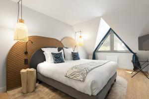 Black Bass Hotel - Room Features and Amenities