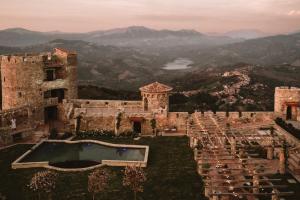 Castle of Rocca Cilento - Amenities and Features