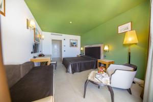 Cefalù Sea Palace - Guest Reviews and Ratings