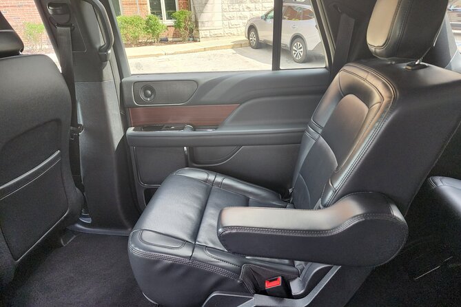Chicago Airport Transfer: Chicago to OHare Airport in Luxury SUV - Flexibility in Scheduling Your Transfer