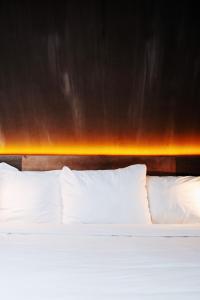 City Center Lodge Utrecht - Room Types and Features