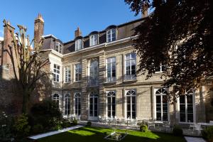 Clarance Hotel Lille - Guest Reviews Highlights
