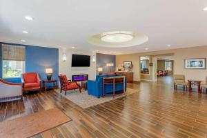 Comfort Inn & Suites Near Ontario Airport - Nearby Attractions