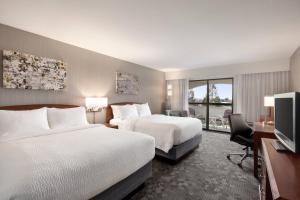 Courtyard by Marriott San Jose South/Morgan Hill - Check-in and Check-out
