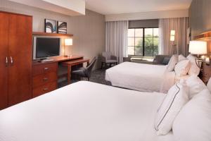 Courtyard by Marriott San Luis Obispo - Dining Options