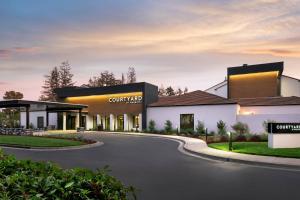 Courtyard San Jose Cupertino - Guest Experiences and Feedback