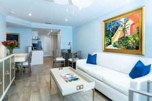 Cranes Beach House Boutique Hotel & Luxury Villas - Accessibility and Services