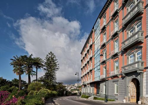 De Bonart Naples, Curio Collection By Hilton - Guest Experience Highlights