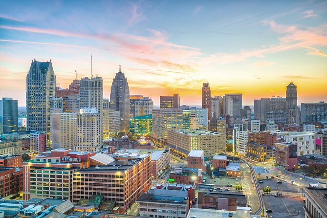 Departure Private Transfer: Detroit to Detroit Airport DTW in Luxury SUV - Pricing and Reservation Options