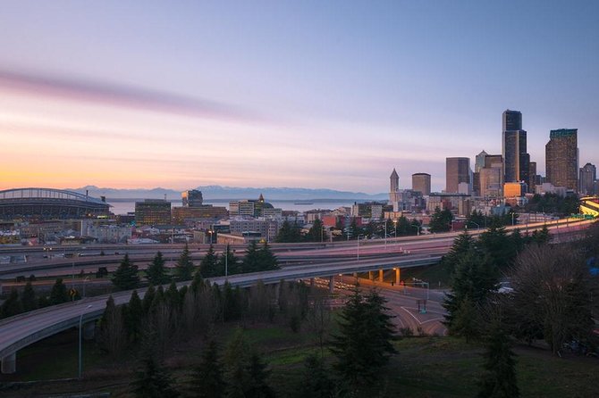 Departure Private Transfer: Seattle to Seattle Airport SEA in Luxury Car - Additional Service Features