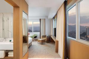 Doubletree By Hilton Fujairah City - Dining Experiences