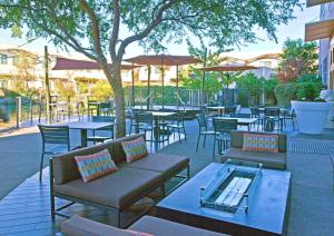 DoubleTree by Hilton Napa Valley - American Canyon - Dining and Restaurant Options