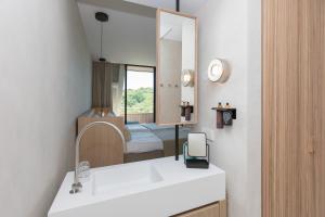 Dune Hotel Tien Torens - Dining and Breakfast Options