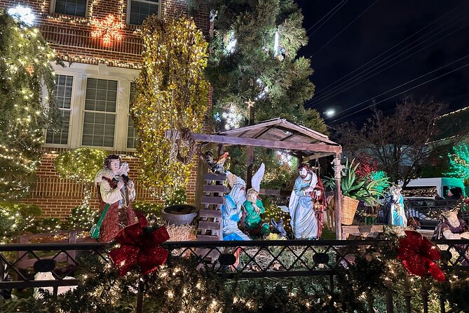 Dyker Heights Christmas Holiday Lights Private Guided Tour - Booking Information