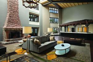 Embassy Suites by Hilton Napa Valley - Guest Reviews and Ratings