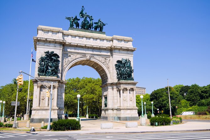 Epic NYC: Discover, Reflect, Marvel – A Walking Journey - A Journey Through Art and Music