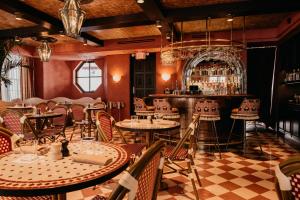 Esme Miami Beach - Dining Options
