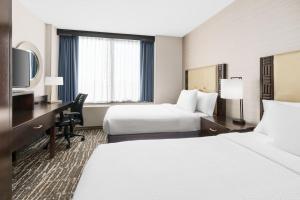 Fairfield Inn & Suites by Marriott New York Midtown Manhattan/Penn Station - Available Amenities and Services