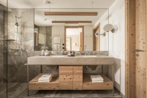 Falkensteiner Hotel Kronplatz - The Leading Hotels of the World - Policies and Special Information