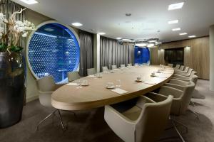 Fletcher Hotel Amsterdam - Room Types and Amenities