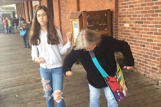 Fun City Scavenger Hunt in Sacramento by Wacky Walks - Accessibility Features