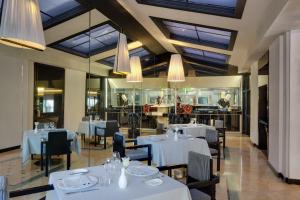 Grand Hotel Palace Rome - Policies and Booking