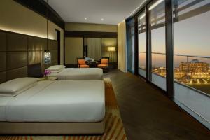 Grand Hyatt Abu Dhabi Hotel & Residences Emirates Pearl - Hotel Amenities and Facilities