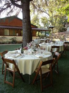 Grass Valley Courtyard Suites - Convenient Check-in and Check-out Policies