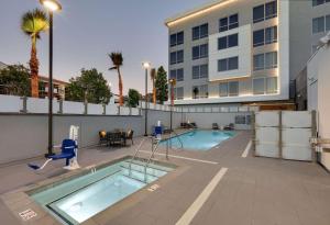 Hampton Inn by Hilton Irvine Spectrum Lake Forest - Dining Options