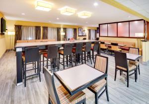 Hampton Inn Los Angeles/Carson - Frequently Asked Questions
