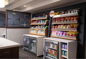 Hampton Inn San Diego/Del Mar - Rates and Policies