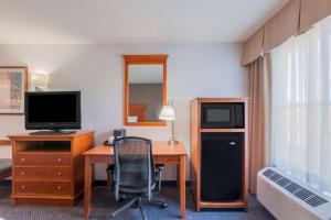 Hampton Inn San Marcos - Nearby Attractions and Activities