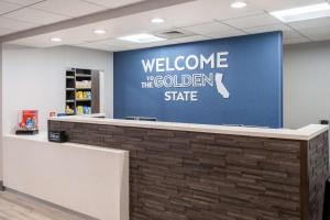 Hampton Inn & Suites Agoura Hills - Guest Ratings and Reviews