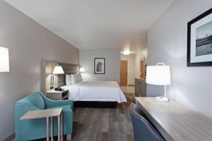 Hampton Inn & Suites Hermosa Beach - Room Types