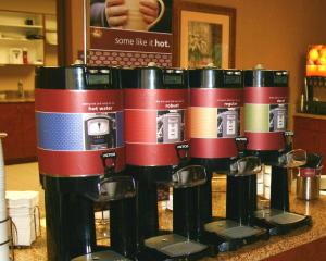 Hampton Inn & Suites Red Bluff - Frequently Asked Questions