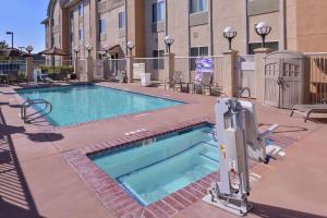 Hampton Inn & Suites Woodland-Sacramento Area - Positive Guest Experiences