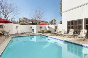 Hilton Garden Inn Cupertino - Exceptional Room Features