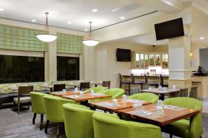 Hilton Garden Inn Sacramento Elk Grove - Dining Options at Great American Grill