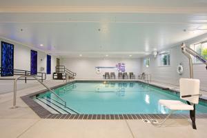 Holiday Inn Express Hotel & Suites - Paso Robles, an IHG Hotel - Breakfast and Dining Options