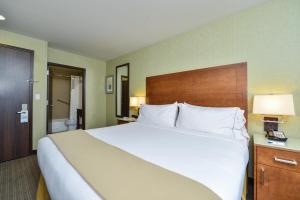 Holiday Inn Express Manhattan Midtown West, an IHG Hotel - Policies and Regulations