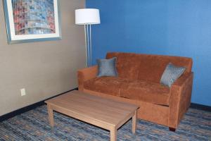 Holiday Inn Express Rocklin - Galleria Area, an IHG Hotel - Delightful Breakfast Options