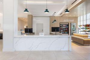 Homewood Suites by Hilton Cypress Orange County - Check-in and Check-out