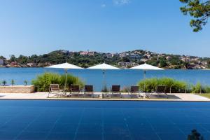 Hotel Don Cesar - Amenities and Services