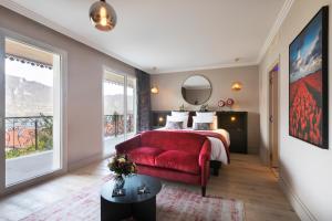 Hotel LIncomparable by Les Etincelles - Nearby Attractions