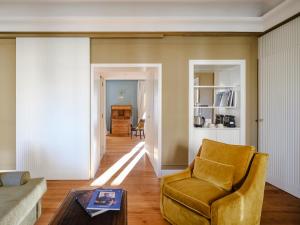 Hotel Regency - Small Luxury Hotels of the World - Transportation and Accessibility