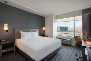 Hyatt House San Jose-Silicon Valley - Dining Experiences