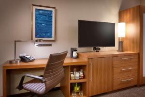 Hyatt Place Emeryville/San Francisco Bay Area - Frequently Asked Questions