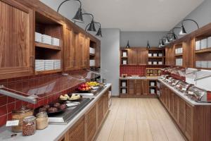 Hyatt Place New York City - Times Square - Booking Information and Policies